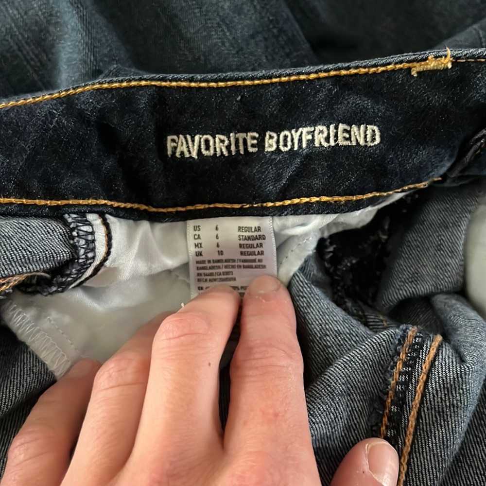 Women’s American Eagle Favorite Boyfriend style jean